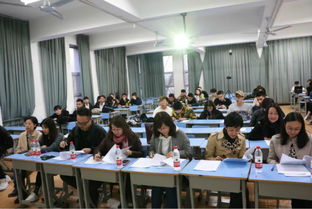 創(chuàng  )新,創(chuàng  )業(yè),大學(xué)生