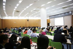 投身創(chuàng  )新創(chuàng  )業(yè)演講,大學(xué)生創(chuàng  )新創(chuàng  )業(yè)演講,創(chuàng  )新創(chuàng  )業(yè)ppt演講
