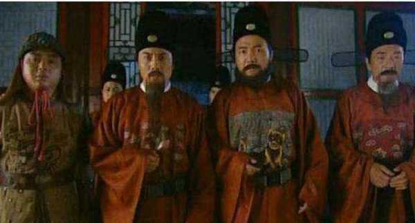 蕃臺(tái)和臬臺(tái)誰(shuí)大,清朝的制臺(tái)、撫臺(tái)、臬臺(tái)、藩臺(tái)、道臺(tái)、府臺(tái)、學(xué)臺(tái)各是多大的官_百度...圖13