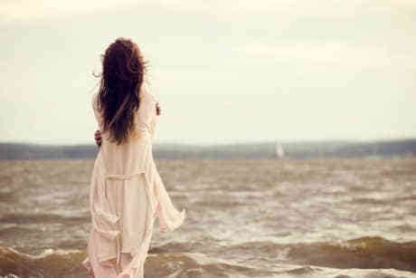 很精辟的經(jīng)典說說致自己(61條) 很精辟的經(jīng)典說說致自己(61條)