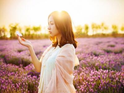 說說心情短語人生感悟 時間不是讓人忘了痛，而是讓人習慣了痛