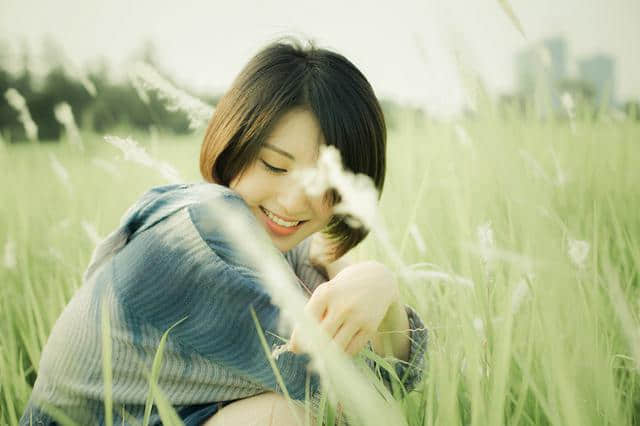 人生說說心情短語 未來美不美，取決于你現(xiàn)在拼不拼